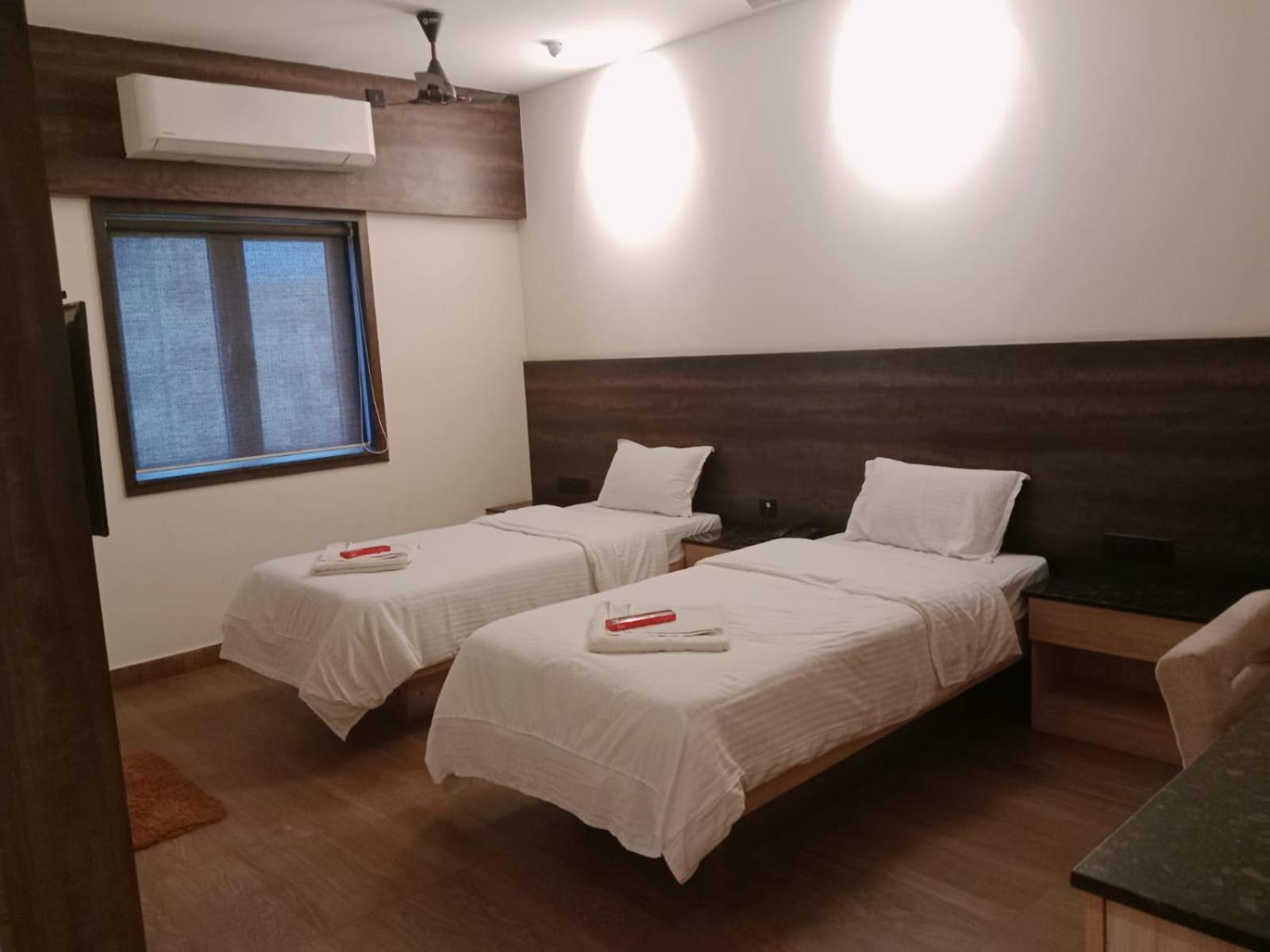 Ant Biz Rooms Near Chennai Trade Centre Eksteriør billede