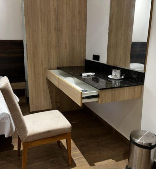 Ant Biz Rooms Near Chennai Trade Centre Eksteriør billede